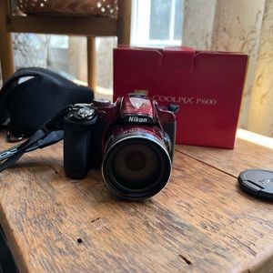 Nikon Coolpix P600